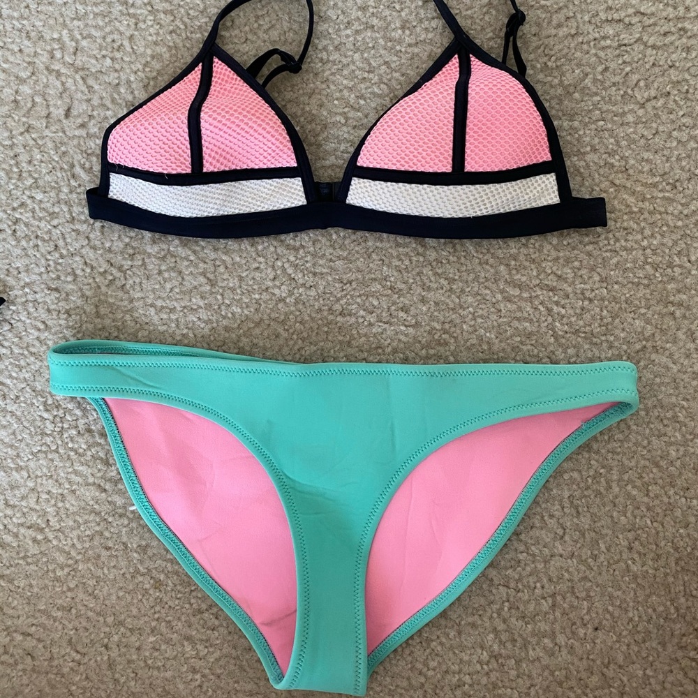 Triangl bikini